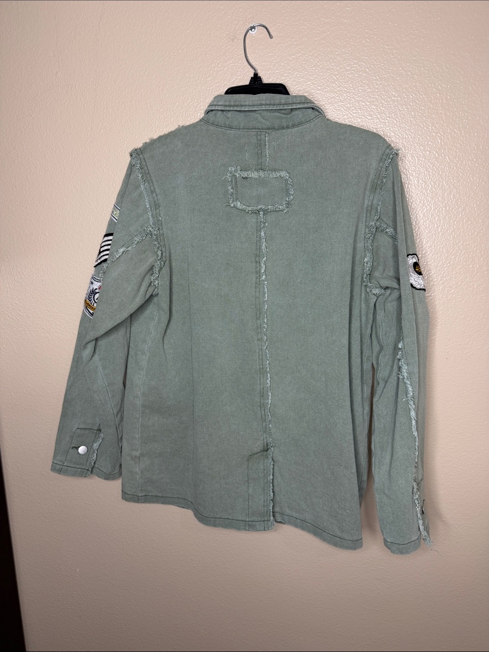 VICI Green Patched Military Blazer Jacket - Picture 8 of 9